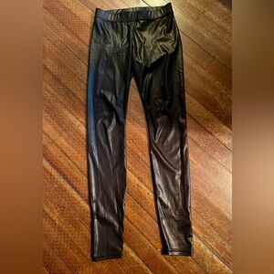 Juicy Couture Women’s black faux leather leggings in size Small.